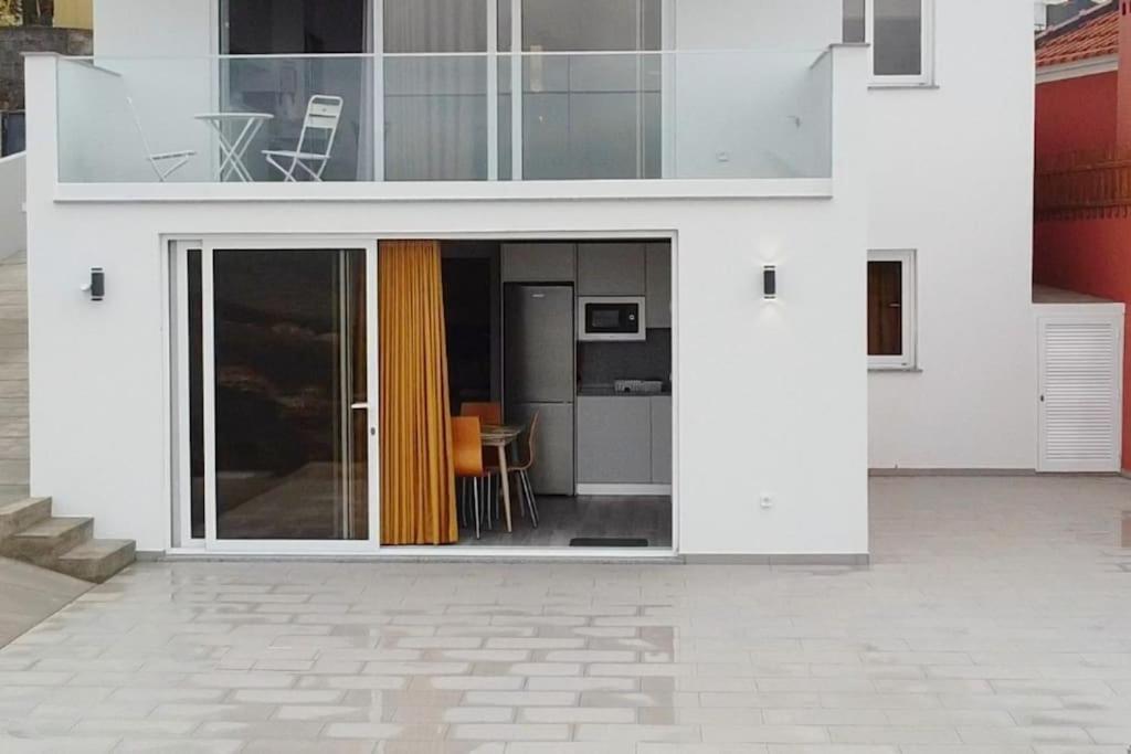 Brand New Private Modern Apartment With Patio And Sea View Calheta  Dış mekan fotoğraf