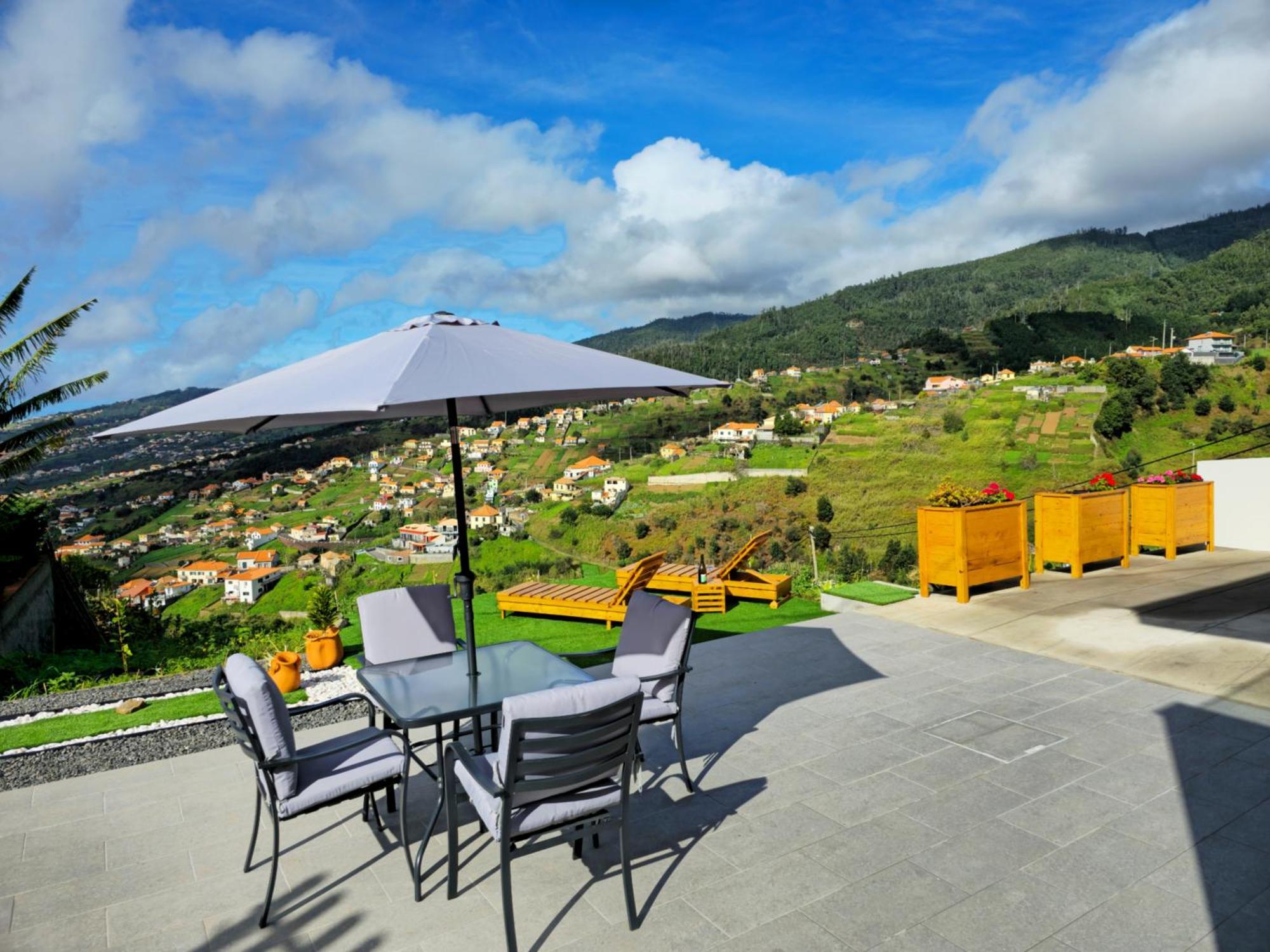Brand New Private Modern Apartment With Patio And Sea View Calheta  Dış mekan fotoğraf